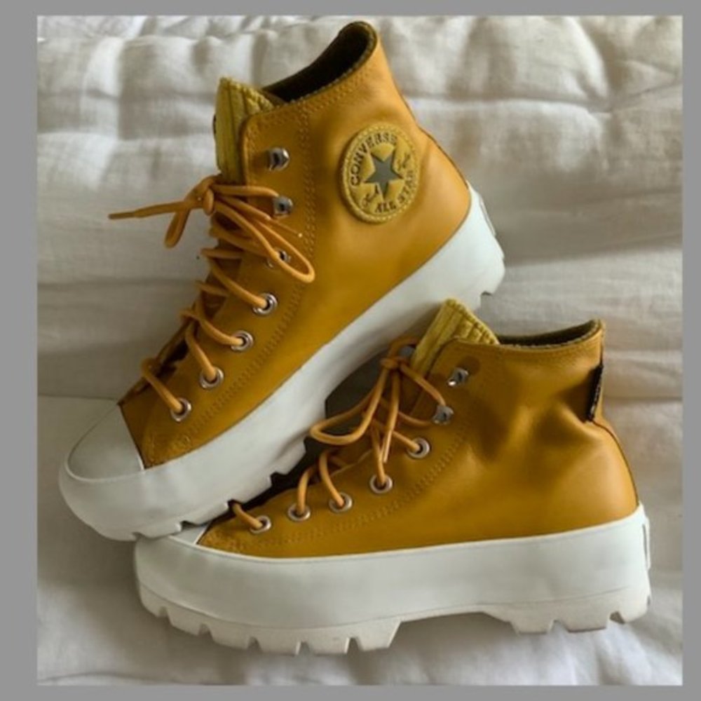 Converse Chuck Taylor All Star Lugged Gortex Leather Hi Top Size 8